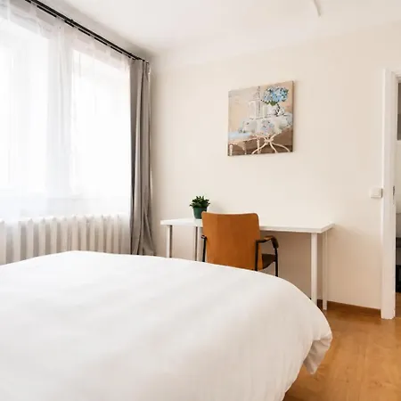 Cozy Near Sea & Forest Апартаменти